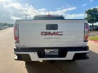 GMC Canyon 2022 4x2 Elevation 4dr Crew Cab 5 ft. SB