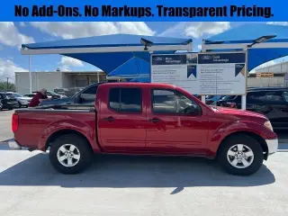 Nissan Frontier 2009 4x2 LE Crew Cab Short Bed 4dr 5A