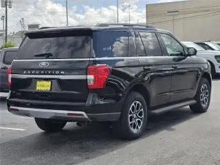 Ford Expedition 2024 4x4 XLT 4dr SUV