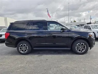 Ford Expedition 2024 4x4 XLT 4dr SUV
