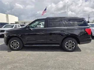 Ford Expedition 2024 4x4 XLT 4dr SUV