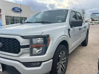Ford F-150 2023 4x2 XL 4dr SuperCrew 5.5 ft. SB