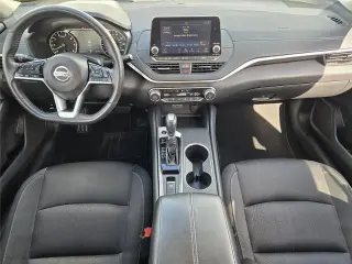 Nissan Altima 2019 2.5 SV 4dr Sedan