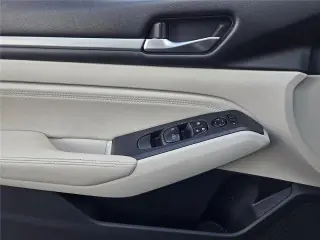 Nissan Altima 2019 2.5 SL 4dr Sedan