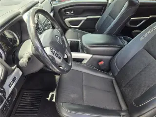 Nissan Titan XD 2016 4x4 S 4dr Crew Cab Pickup (Diesel)