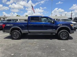 Nissan Titan XD 2016 4x4 S 4dr Crew Cab Pickup (Diesel)