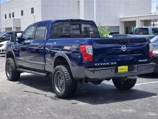 Nissan Titan XD 2016 4x4 S 4dr Crew Cab Pickup (Diesel)