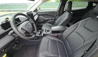 Ford Mustang Mach-E 2025 Premium 4dr SUV