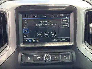 Chevrolet Silverado 1500 2019 4x2 Custom 4dr Crew Cab 5.8 ft. SB