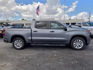 Chevrolet Silverado 1500 2019 4x2 Custom 4dr Crew Cab 5.8 ft. SB