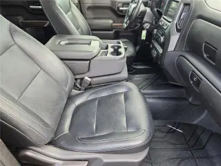 Chevrolet Silverado 1500 2019 4x2 Custom 4dr Crew Cab 5.8 ft. SB