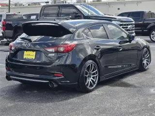 Mazda Mazda3 2018 Touring 4dr Hatchback 6M
