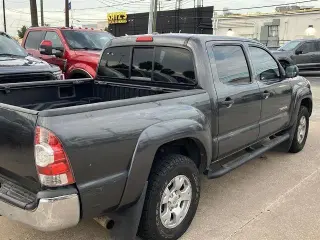 Toyota Tacoma 2010 4x2 PreRunner V6 4dr Double Cab 5.0 ft SB 5A