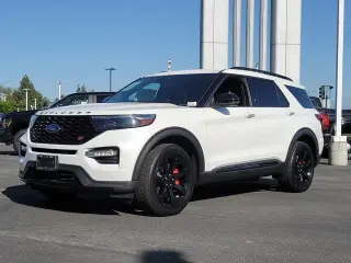 Ford Explorer 2023 AWD ST 4dr SUV
