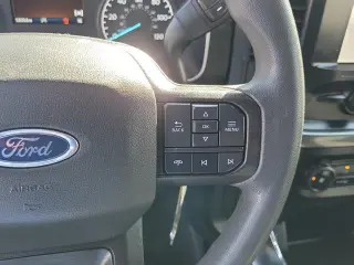 Ford F-150 2023 4x2 XL 4dr SuperCrew 5.5 ft. SB