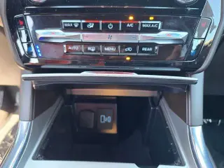 Ford Explorer 2022 AWD King Ranch 4dr SUV