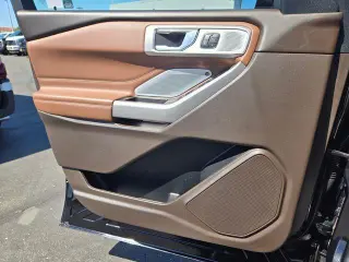 Ford Explorer 2022 AWD King Ranch 4dr SUV
