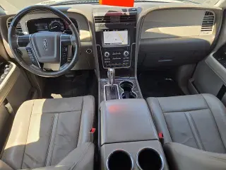 Lincoln Navigator L 2017 4x4 Select 4dr SUV
