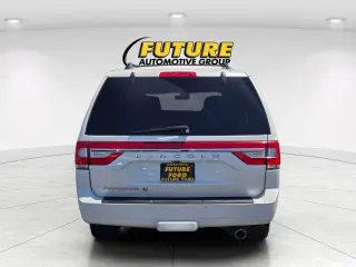 Lincoln Navigator L 2017 4x4 Select 4dr SUV