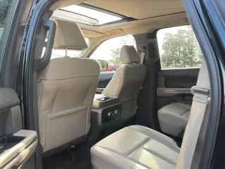 Ford Expedition 2021 4x2 XLT 4dr SUV