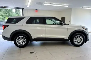 Ford Explorer 2026 AWD Active 4dr SUV
