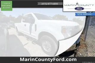 Ford F-250 Super Duty 2022 4x2 Lariat 4dr SuperCab 6.8 ft. SB Pickup