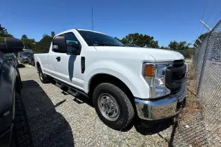 Ford F-250 Super Duty 2022 4x2 Lariat 4dr SuperCab 6.8 ft. SB Pickup