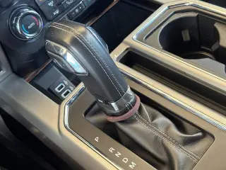 Ford F-150 2018 4x4 King Ranch 4dr SuperCrew 5.5 ft. SB