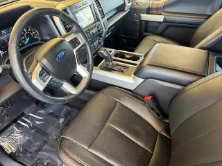 Ford F-150 2018 4x4 King Ranch 4dr SuperCrew 5.5 ft. SB
