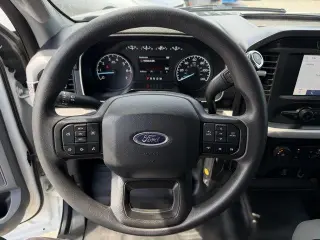 Ford F-150 2023 4x2 XL 4dr SuperCab 6.5 ft. SB