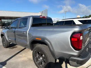 GMC Canyon 2023 4x2 Elevation 4dr Crew Cab 5 ft. SB