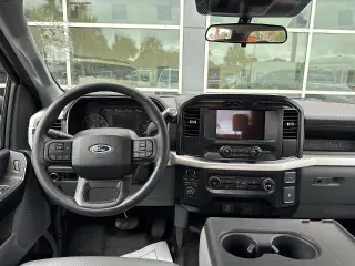 Ford F-150 2023 4x4 XL 4dr SuperCrew 5.5 ft. SB