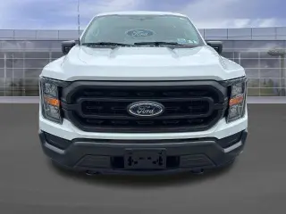 Ford F-150 2023 4x4 XL 4dr SuperCrew 5.5 ft. SB