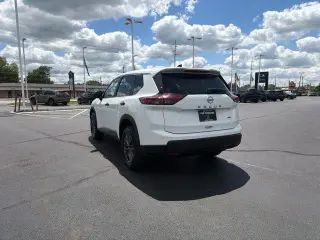 Nissan Rogue 2024 AWD S 4dr Crossover