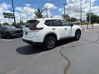 Nissan Rogue 2024 AWD S 4dr Crossover