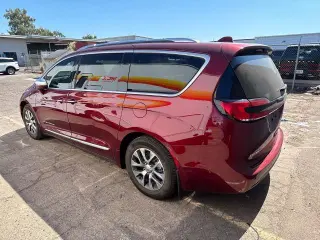 Chrysler Pacifica Hybrid 2021 Pinnacle 4dr Mini-Van