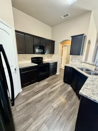 Propiedad en alquiler con 3 habitaciones y 2 baños en Waco