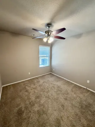 Propiedad en alquiler con 3 habitaciones y 2 baños en Waco