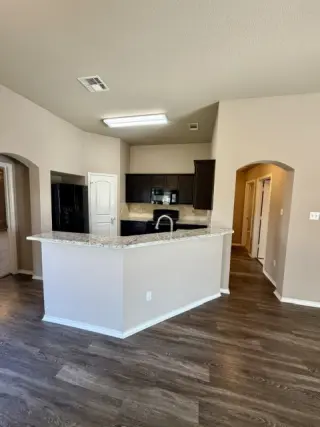 Propiedad en alquiler con 3 habitaciones y 2 baños en Waco