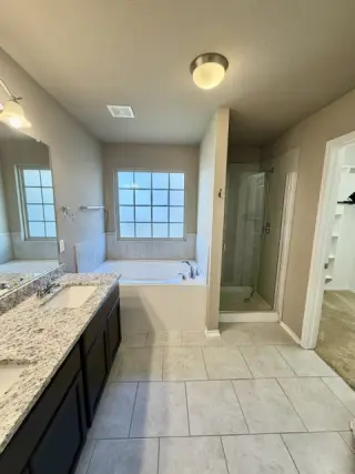 Propiedad en alquiler con 3 habitaciones y 2 baños en Waco