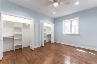 Propiedad en alquiler con 5 habitaciones y 3 baños en Chicago