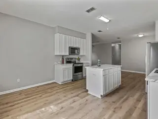 Propiedad en alquiler con 2 habitaciones y 2 baños en Tallahassee