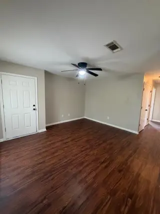 Propiedad en alquiler con 2 habitaciones y 1 baño en Woodway