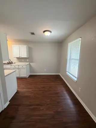 Propiedad en alquiler con 2 habitaciones y 1 baño en Woodway