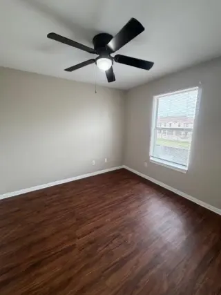 Propiedad en alquiler con 2 habitaciones y 1 baño en Woodway
