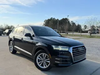 2018 AUDI Q7