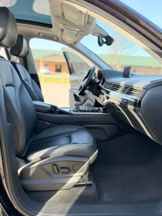 2018 AUDI Q7