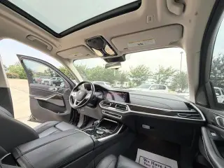 2019 BMW X7