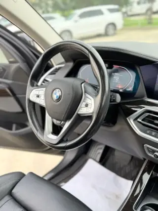 2019 BMW X7