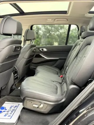 2019 BMW X7